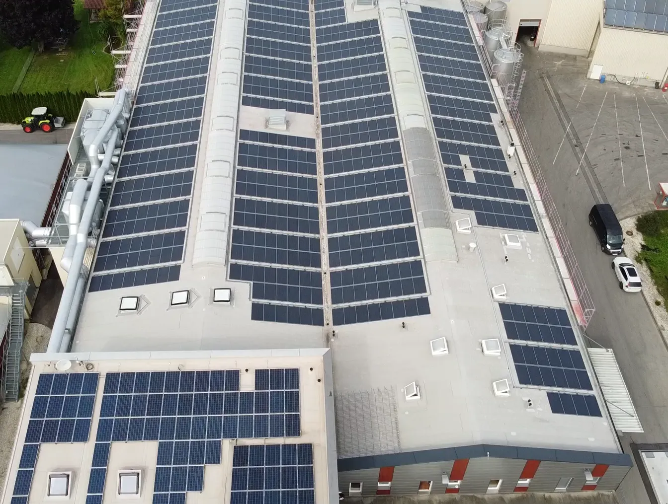 Produktionshalle Kelkheim - 99,9 kWp PV-Anlage